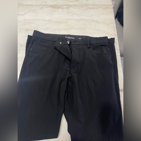Men’s Van Heusen Dress Pants - Picture 5 of 5